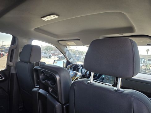 Used 2023 Chevrolet Silverado 1500 LT w/ Protection Package image 18