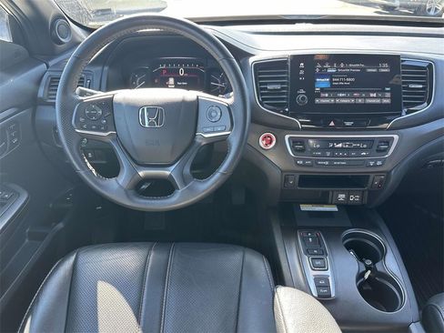 Certified 2022 Honda Passport TrailSport image 11