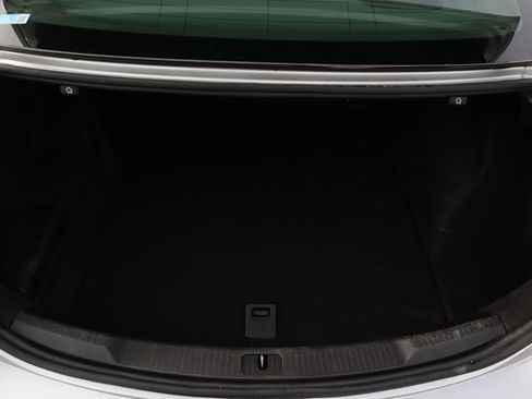 Used 2017 Buick LaCrosse Essence image 24