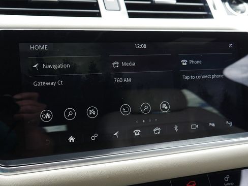 Used 2019 Land Rover Range Rover Sport Supercharged AWD/4WD image 41