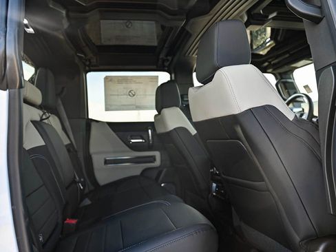 New 2026 GMC Hummer EV 3X w/ LPO, Dark Essentials Package image 9