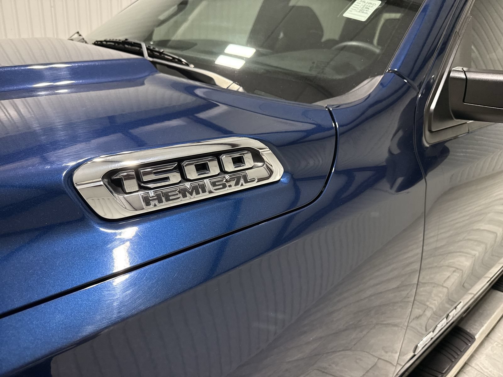 Used 2020 RAM 1500 Lone Star RWD image 33
