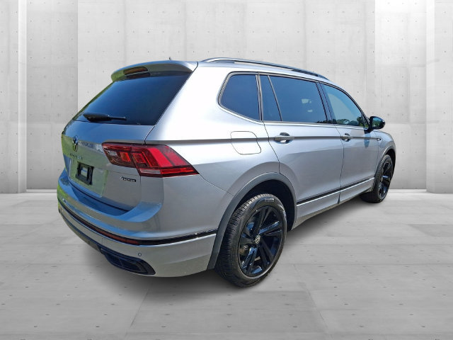 Certified 2024 Volkswagen Tiguan SE R-Line AWD/4WD image 6