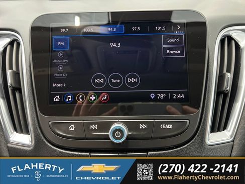 Used 2021 Chevrolet Malibu LT FWD image 27