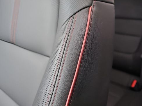 Used 2024 Chevrolet TrailBlazer RS w/ Convenience Package image 16