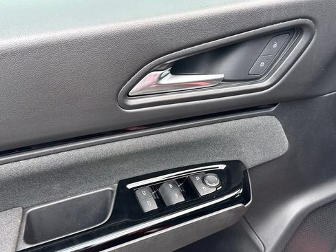 Used 2024 Honda Prologue EX image 14