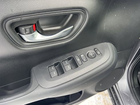 Used 2024 Honda HR-V LX image 21