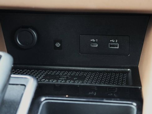 Certified 2023 Nissan Pathfinder Platinum image 42