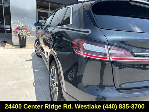 Used 2021 Lincoln Nautilus Reserve AWD/4WD image 9