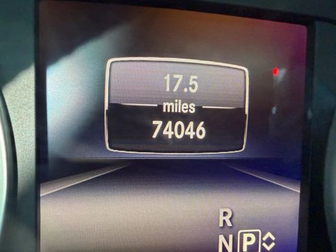 Used 2018 INFINITI QX30 Premium w/ Navigation Package image 22