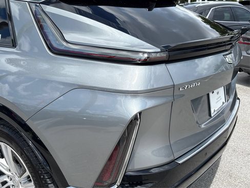 Certified 2024 Cadillac Lyriq Tech RWD image 17