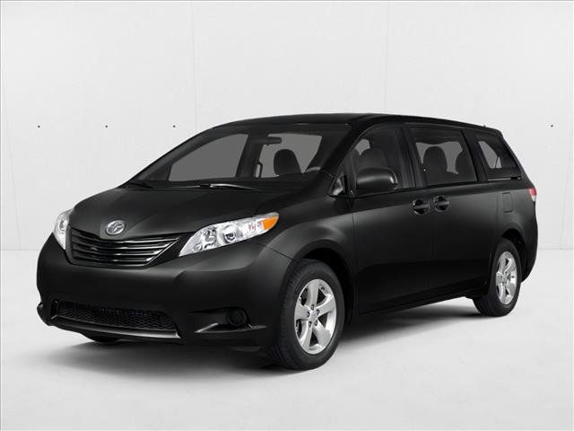 Used 2014 Toyota Sienna XLE FWD image 1