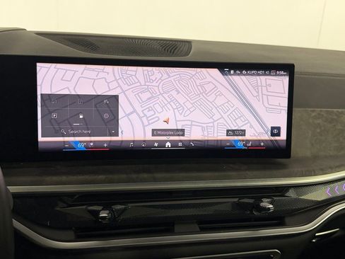 Used 2025 BMW X5 xDrive40i image 19