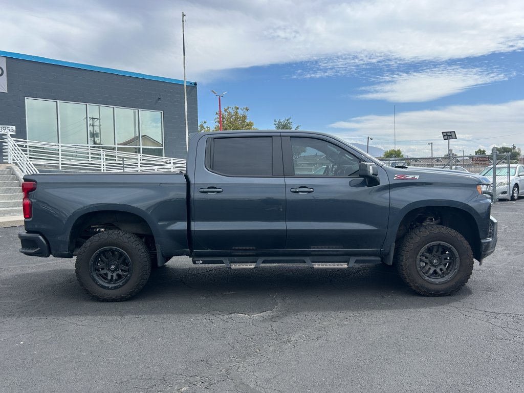 Used 2022 Chevrolet Silverado 1500 RST AWD/4WD image 2