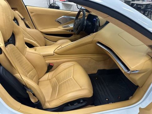 Used 2021 Chevrolet Corvette Stingray Premium Cpe w/ Z51 Performance Package image 11