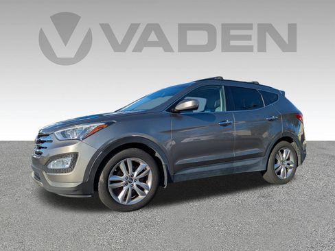 Used 2013 Hyundai Santa Fe Sport w/ Popular Equipment Pkg image 2