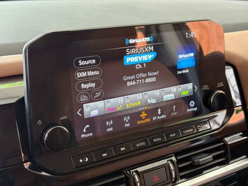 Used 2025 Nissan Pathfinder Platinum w/ Cargo Package FWD image 8