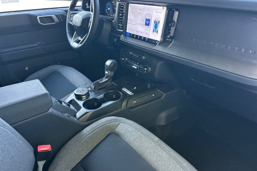 New 2026 Ford Bronco Big Bend AWD/4WD image 16