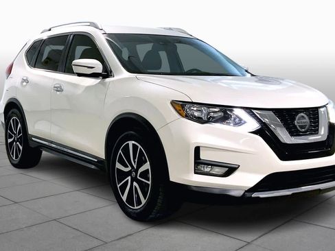 Used 2019 Nissan Rogue SL image 2