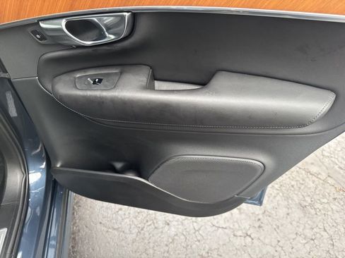 Used 2025 Volvo XC90 B5 Plus w/ Protection Package Premier image 42