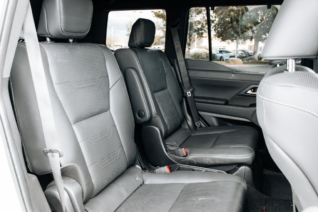 Used 2024 Lexus GX 550 w/ Accessory Package (Z1) AWD/4WD image 35