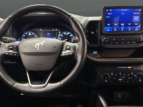 Used 2024 Ford Bronco Sport Outer Banks w/ Tech Package image 12