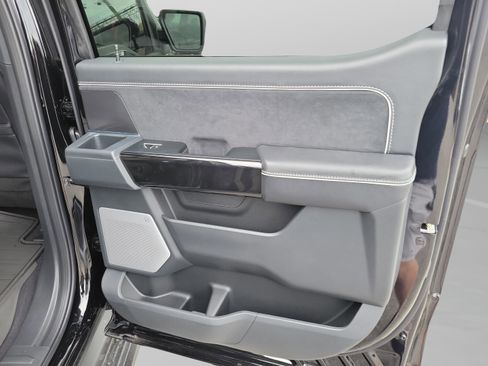 New 2025 Ford F150 Lightning Platinum image 24