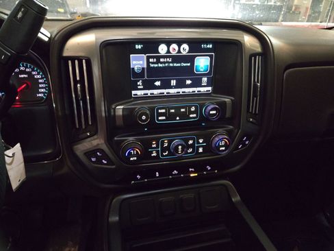 Used 2015 Chevrolet Silverado 1500 LTZ Z71 w/ LTZ Plus Package image 3