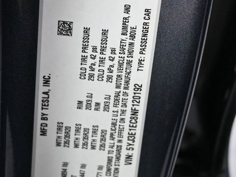 Used 2022 Tesla Model 3 Performance image 8