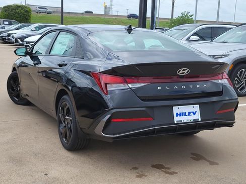 New 2026 Hyundai Elantra Sport FWD image 3
