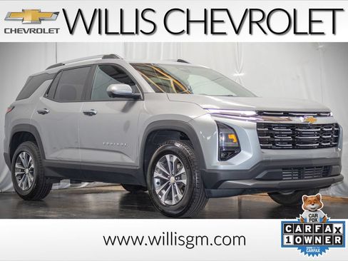 Used 2025 Chevrolet Equinox LT w/ Convenience Package II AWD/4WD image 1