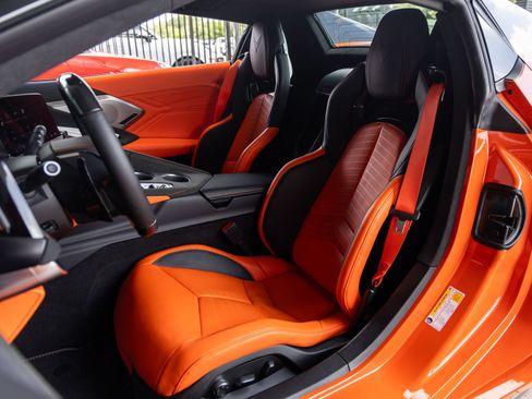 Used 2026 Chevrolet Corvette Z06 RWD image 36