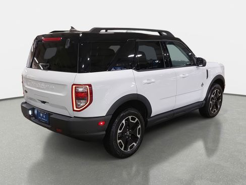 Used 2024 Ford Bronco Sport Outer Banks w/ Tech Package image 5