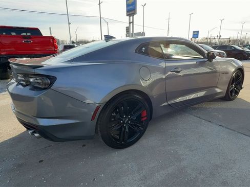 Used 2022 Chevrolet Camaro LT w/ Redline Edition image 8