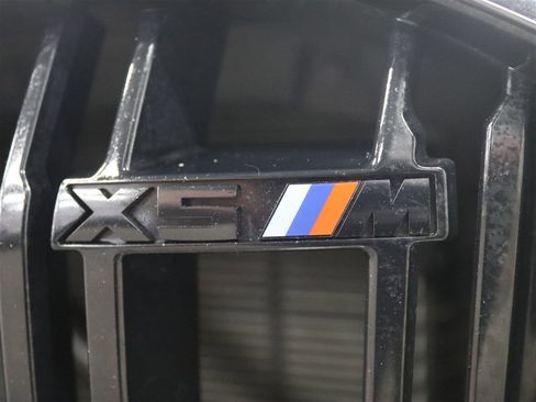 Used 2022 BMW X5 M w/ Competition Package 2 AWD/4WD image 13