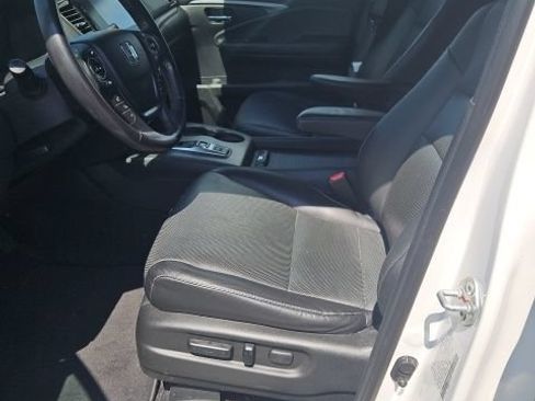 Used 2023 Honda Ridgeline RTL image 5