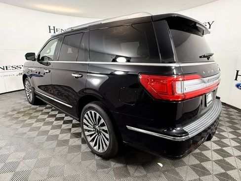 Used 2019 Lincoln Navigator Reserve AWD/4WD image 4