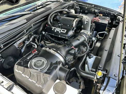 Used 2010 Toyota Tacoma 4x4 Double Cab image 17