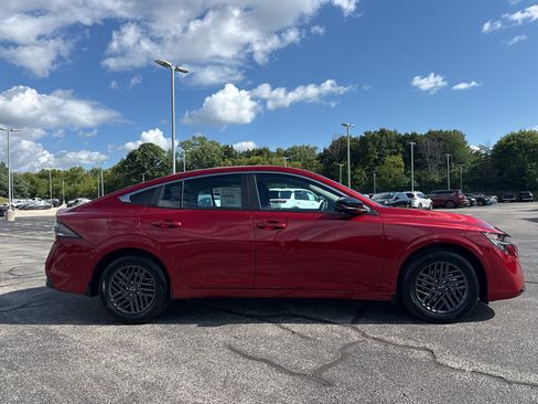 New 2027 Nissan Sentra SV FWD image 4