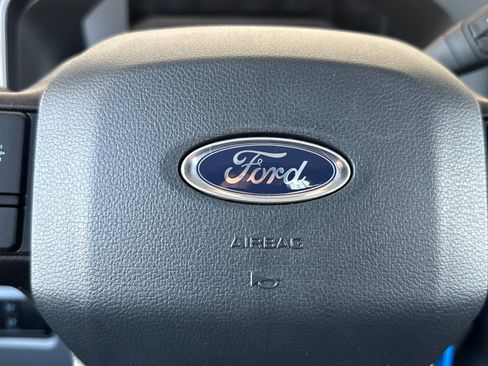 New 2024 Ford F550 4x4 Regular Cab Super Duty image 28