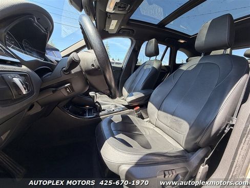Used 2016 BMW X1 xDrive28i AWD/4WD image 10