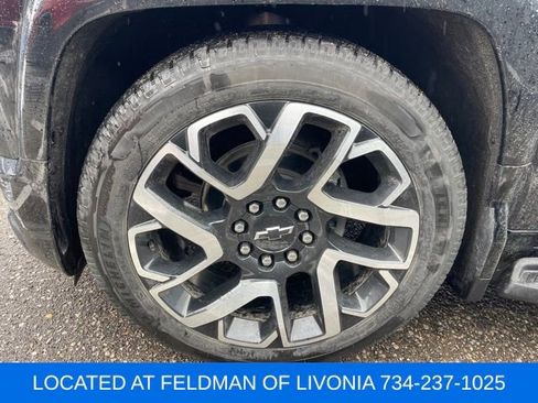 Used 2024 Chevrolet Silverado EV RST image 5