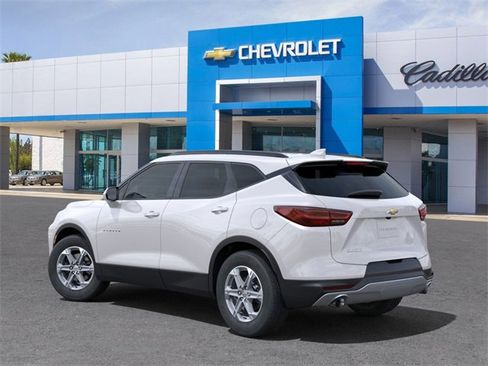 New 2025 Chevrolet Blazer LT w/ Convenience Package image 5