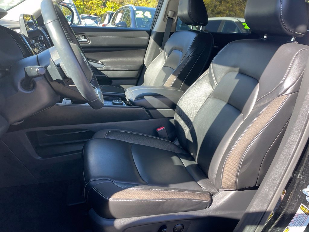 Certified 2024 Nissan Pathfinder SL AWD/4WD image 7