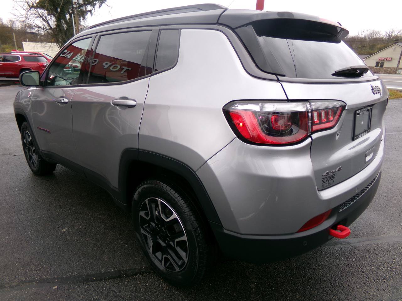 Used 2021 Jeep Compass Trailhawk AWD/4WD image 5
