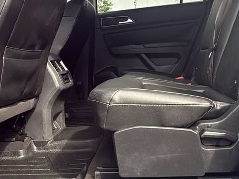 Used 2019 Volkswagen Atlas SE FWD image 24