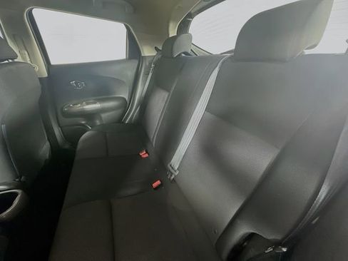 Used 2014 Nissan Juke S image 22