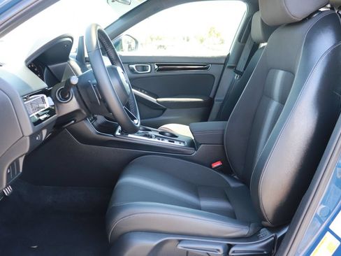 Certified 2025 Honda Civic Sport image 12