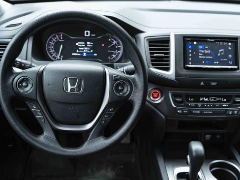 Used 2019 Honda Ridgeline Sport image 19