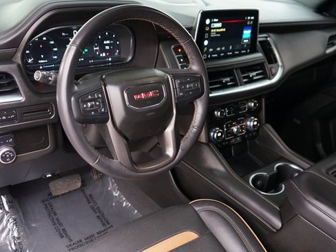 Used 2022 GMC Yukon AT4 image 11